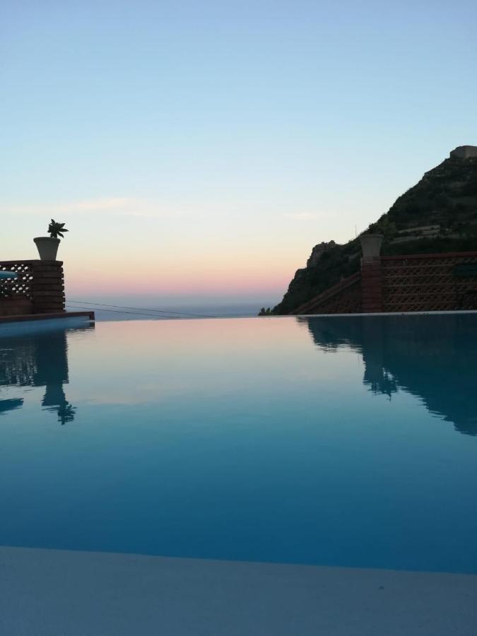 Luxury Suite Terrazze E Vista Mare Taormina Eksteriør billede