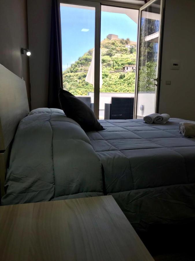 Luxury Suite Terrazze E Vista Mare Taormina Eksteriør billede